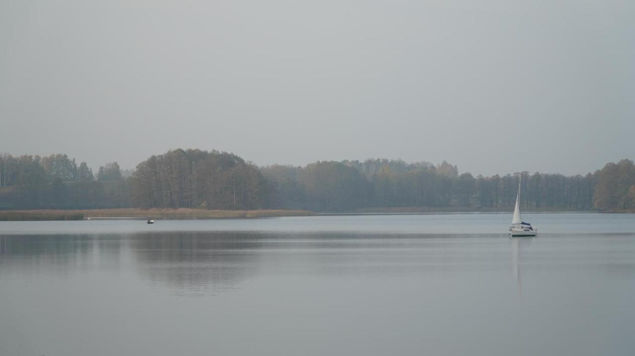 Dom Na Wodzie Nad Jeziorem Krzywe Piecki  Exterior foto