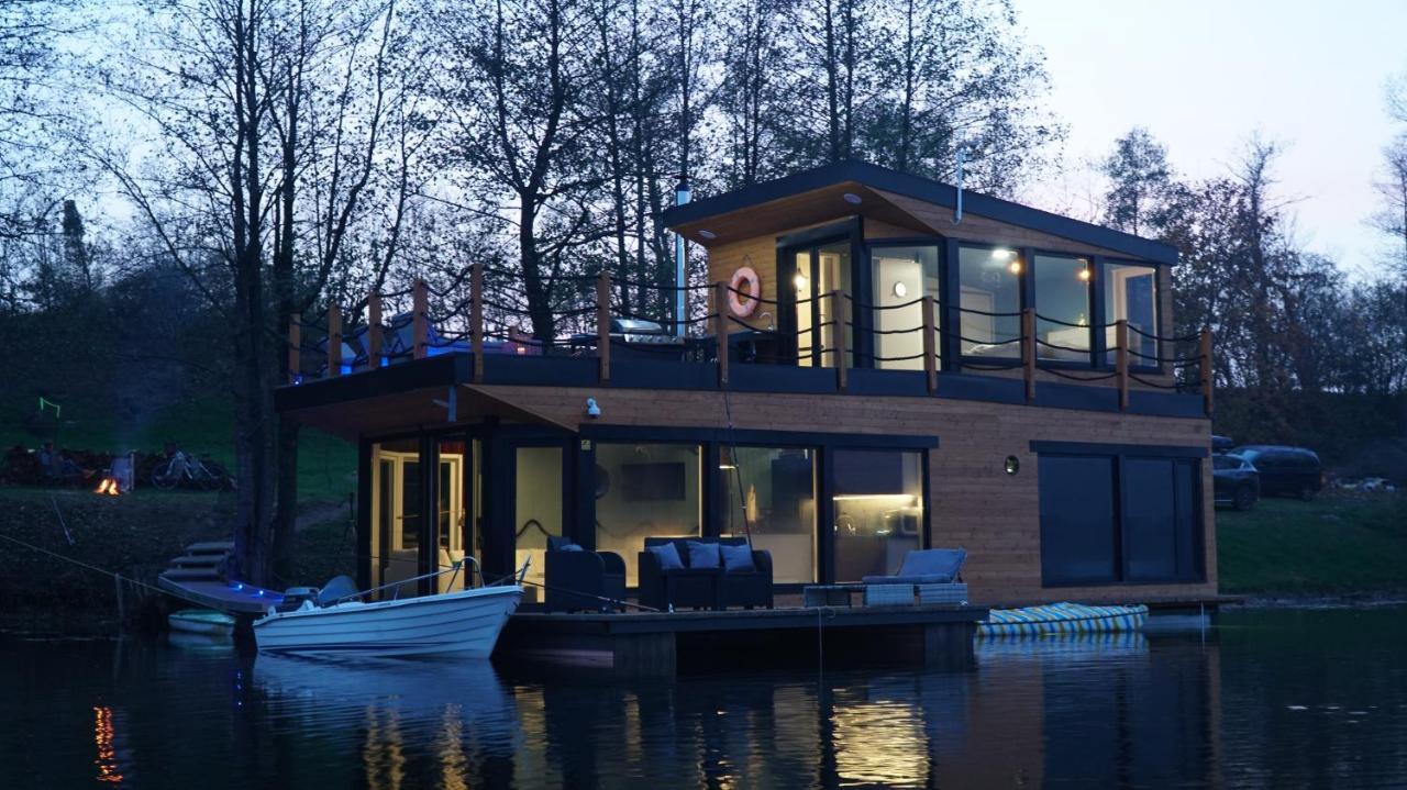 Dom Na Wodzie Nad Jeziorem Krzywe Piecki  Exterior foto